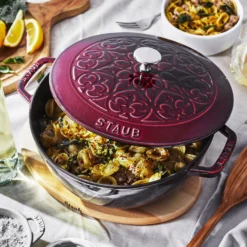 Staub 24 cm, La Marmite lys, Grenadine Discount