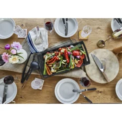Staub 38 cm, Plancha, Noir brillant Hot