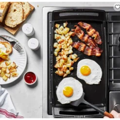 Staub 38 cm, Plancha, Noir brillant Hot