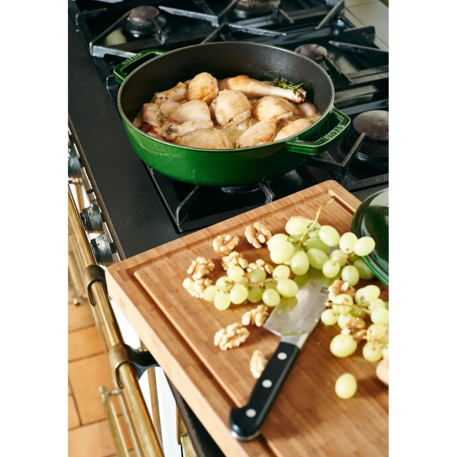 Staub 28 cm, Sauteuse Chistera, Basilic Clearance