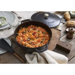 Staub 24 cm, Sauteuse Chistera, Noir mat
