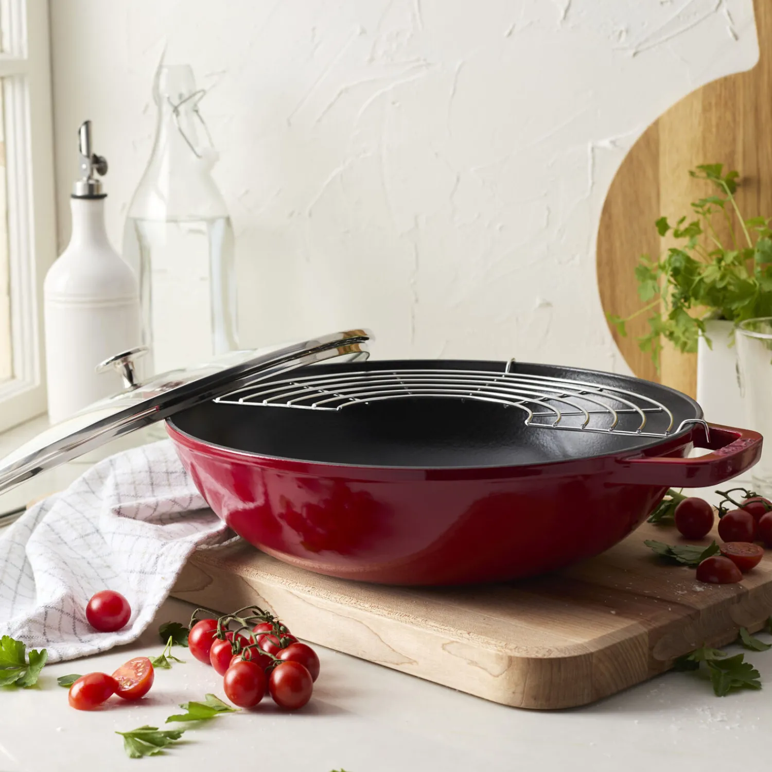 Staub 30 cm, Wok avec couvercle en verre, Cerise Outlet