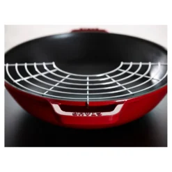 Staub 30 cm, Wok avec couvercle en verre, Cerise Outlet