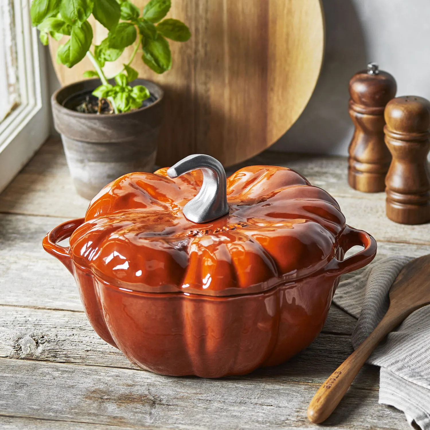 Staub Cocotte 24 cm, Citrouille, , Fonte Cannelle Outlet