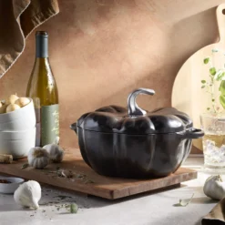 Staub Cocotte 24 cm, Citrouille, , Fonte Noir mat Discount