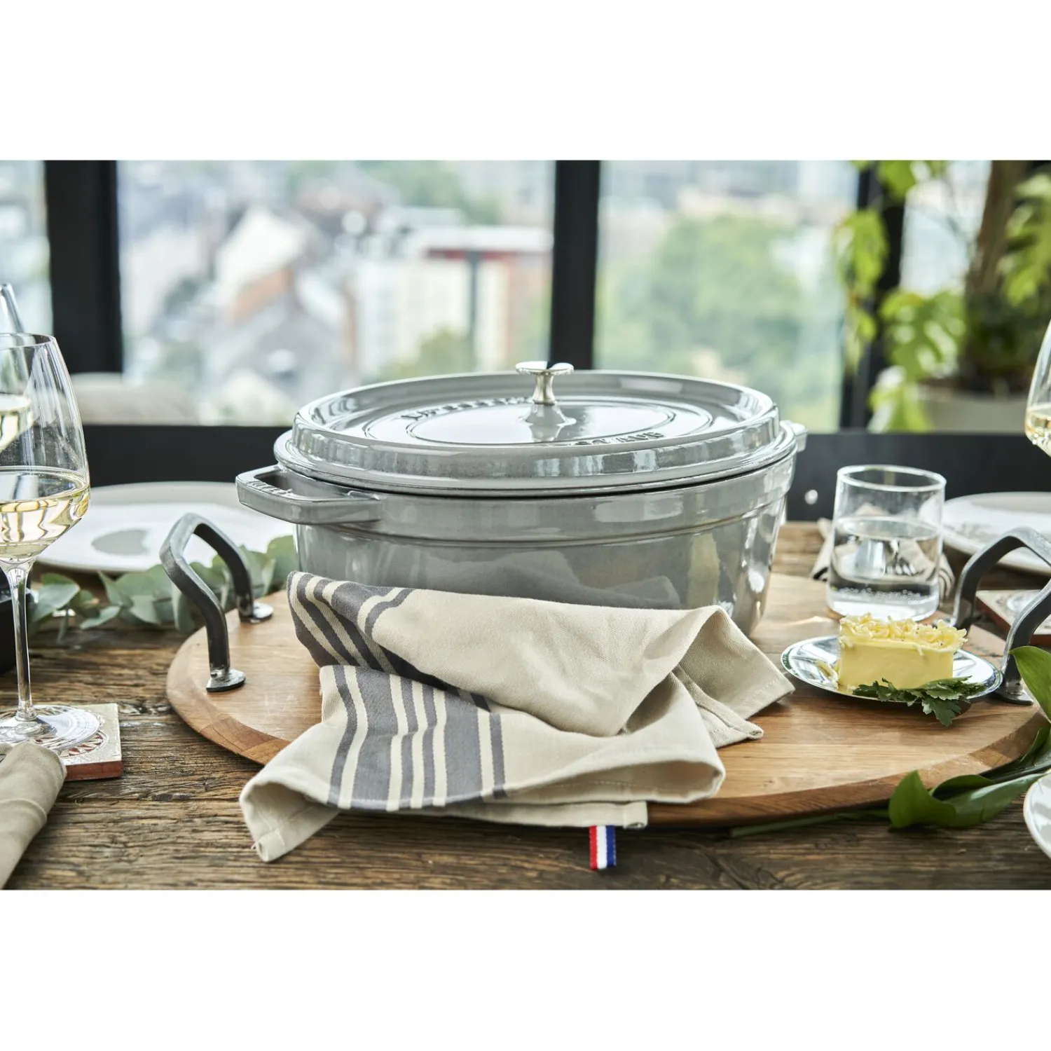 Staub Cocotte 37 cm, Ovale, , Fonte Gris graphite Outlet