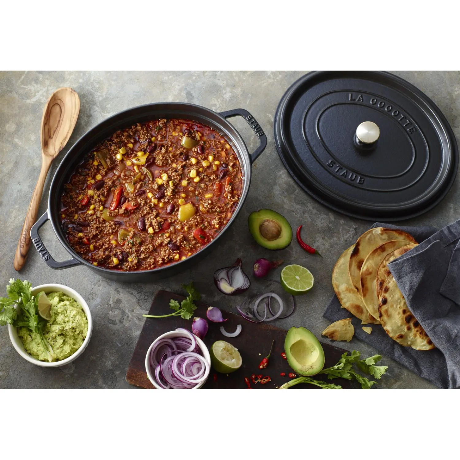 Staub Cocotte 31 cm, Ovale, , Fonte Noir mat