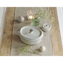Staub Cocotte 23 cm, Ovale, , Fonte Truffe blanche New