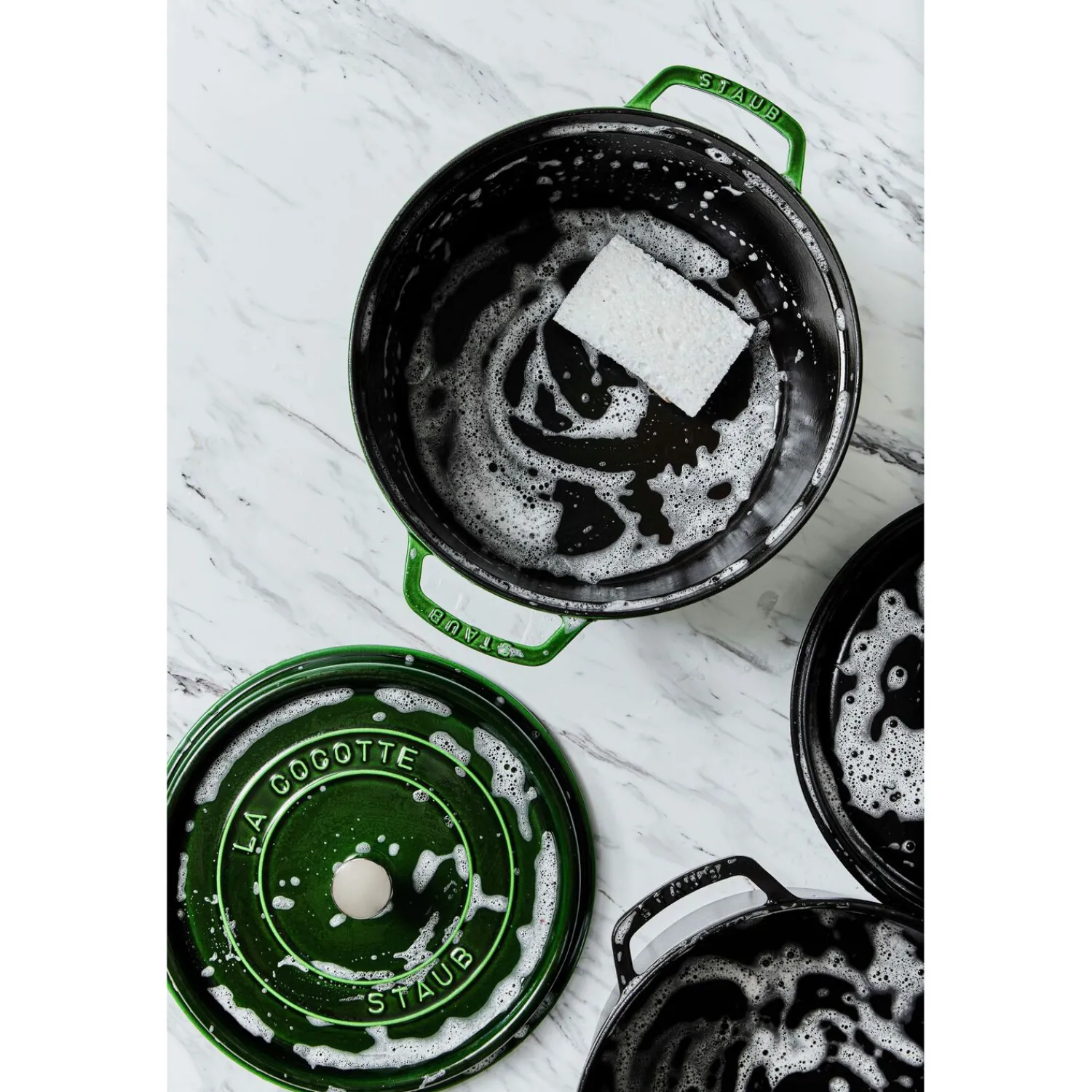 Staub Cocotte 22 cm, Rond(e), , Fonte Basilic Outlet