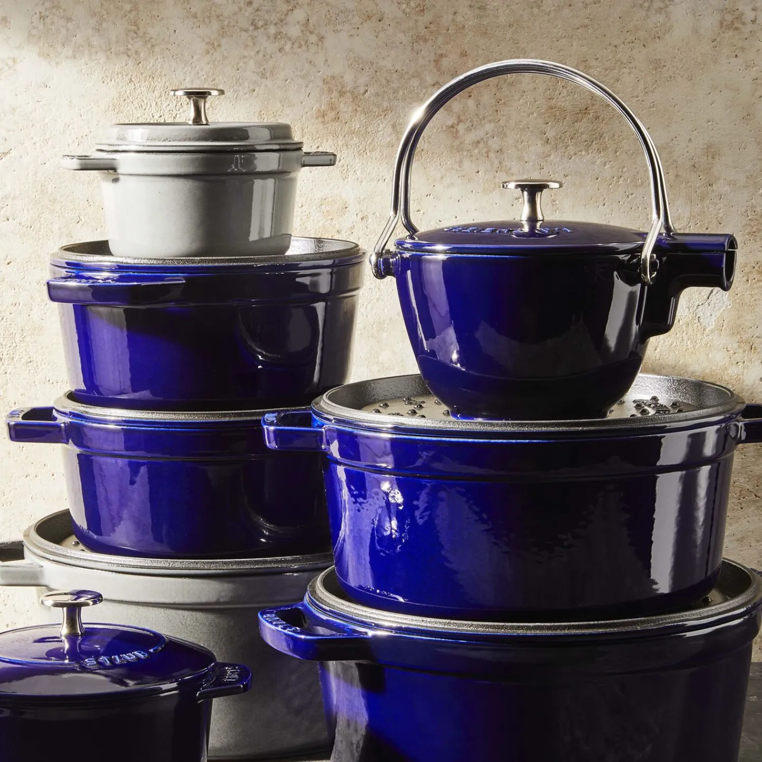 Staub Cocotte 24 cm, Rond(e), , Fonte Bleu intense Hot