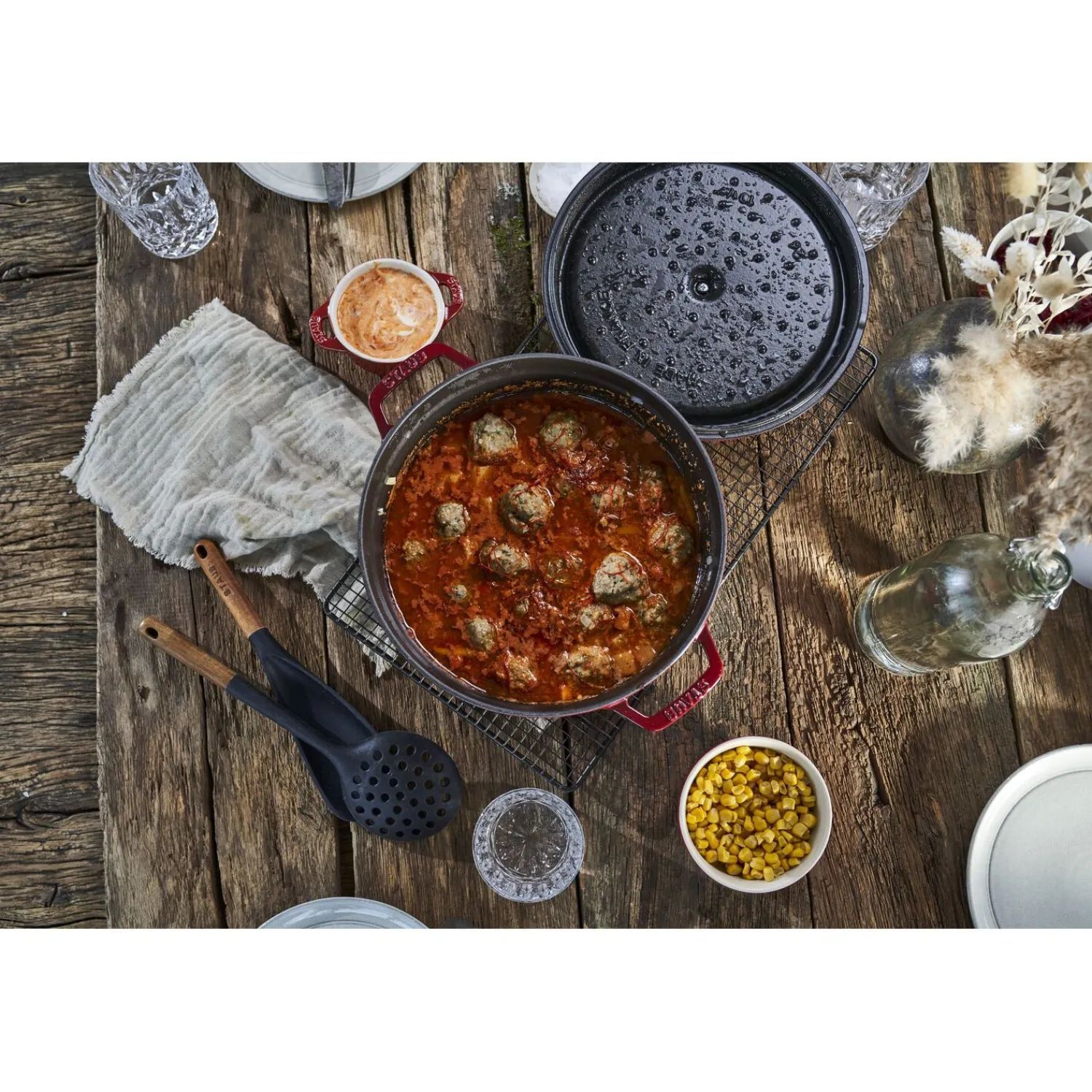Staub Cocotte 26 cm, Rond(e), , Fonte Bordeaux Hot