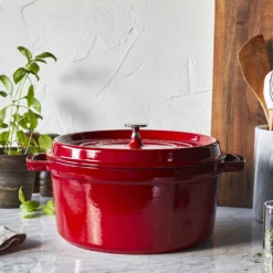 Staub Cocotte 24 cm, Rond(e), , Fonte Cerise Sale