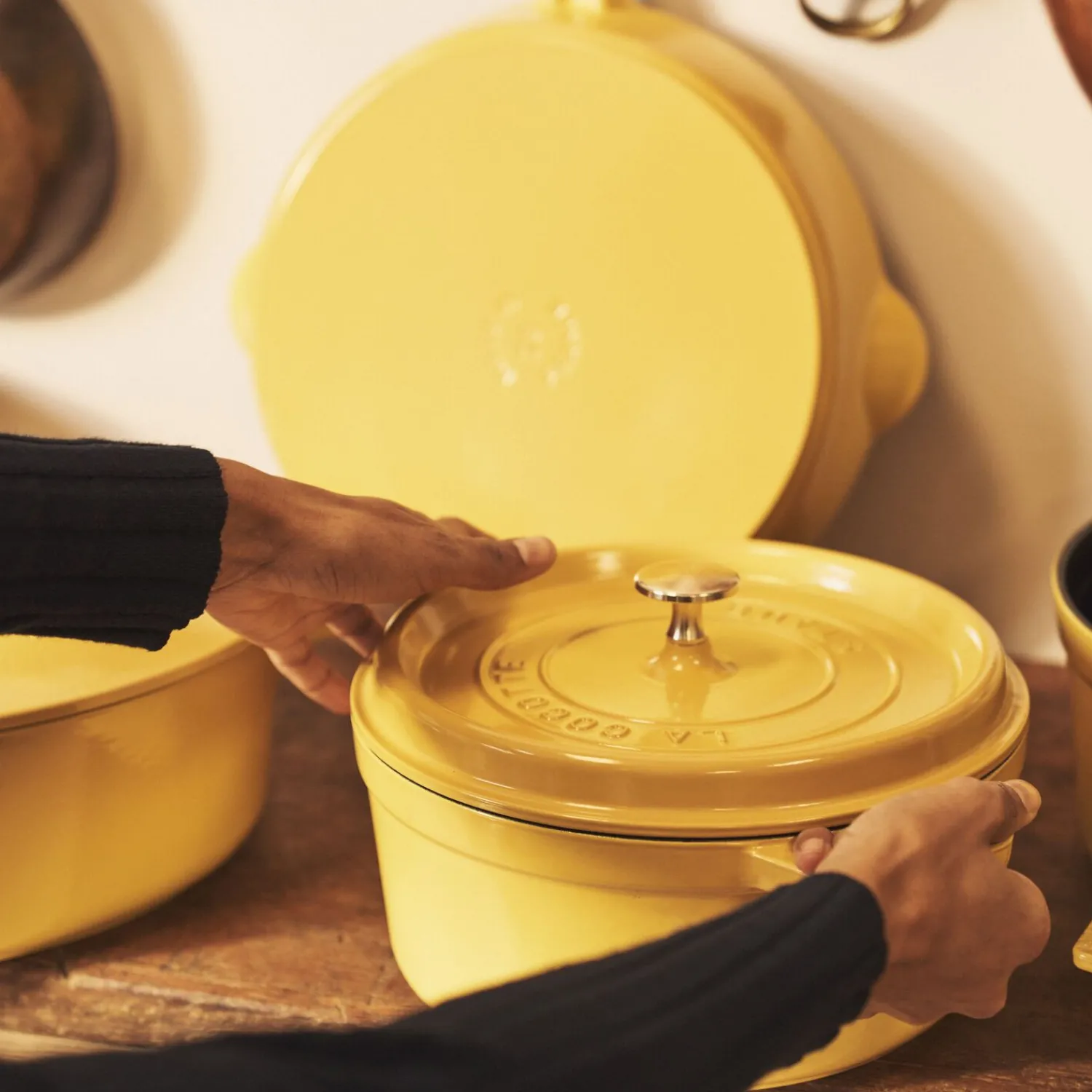 Staub Cocotte 24 cm, Rond(e), , Fonte Citron Outlet