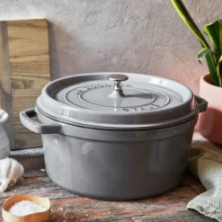 Staub Cocotte 26 cm, Rond(e), , Fonte Gris graphite Hot