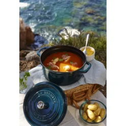 Staub Cocotte 28 cm, Rond(e), , Fonte La Mer Online