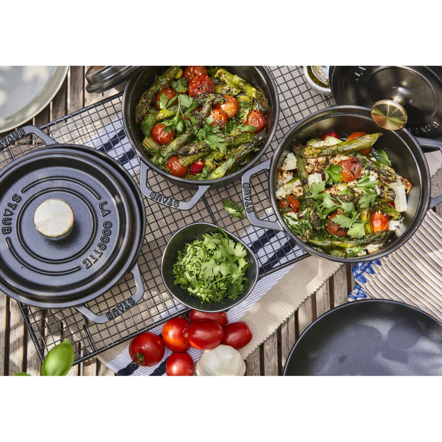 Staub Cocotte 16 cm, Rond(e), , Fonte Noir mat Clearance