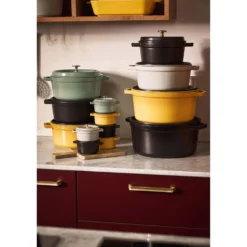 Staub Cocotte 28 cm, Rond(e), , Fonte Noir mat Clearance