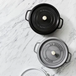 Staub Cocotte 24 cm, Rond(e), , Fonte Noir mat Clearance