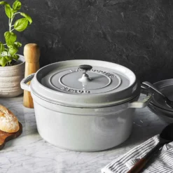 Staub Cocotte 24 cm, Rond(e), , Fonte Truffe blanche Clearance