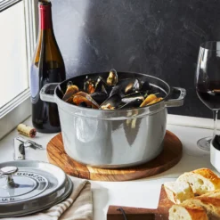 Staub Cocotte profonde 24 cm, Rond(e), , Fonte Gris graphite Clearance