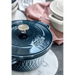 Staub Cocotte twister 20 cm, Rond(e), , Fonte La Mer New