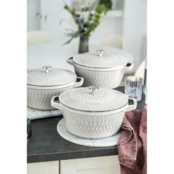 Staub Cocotte twister 24 cm, Rond(e), , Fonte Truffe blanche Sale