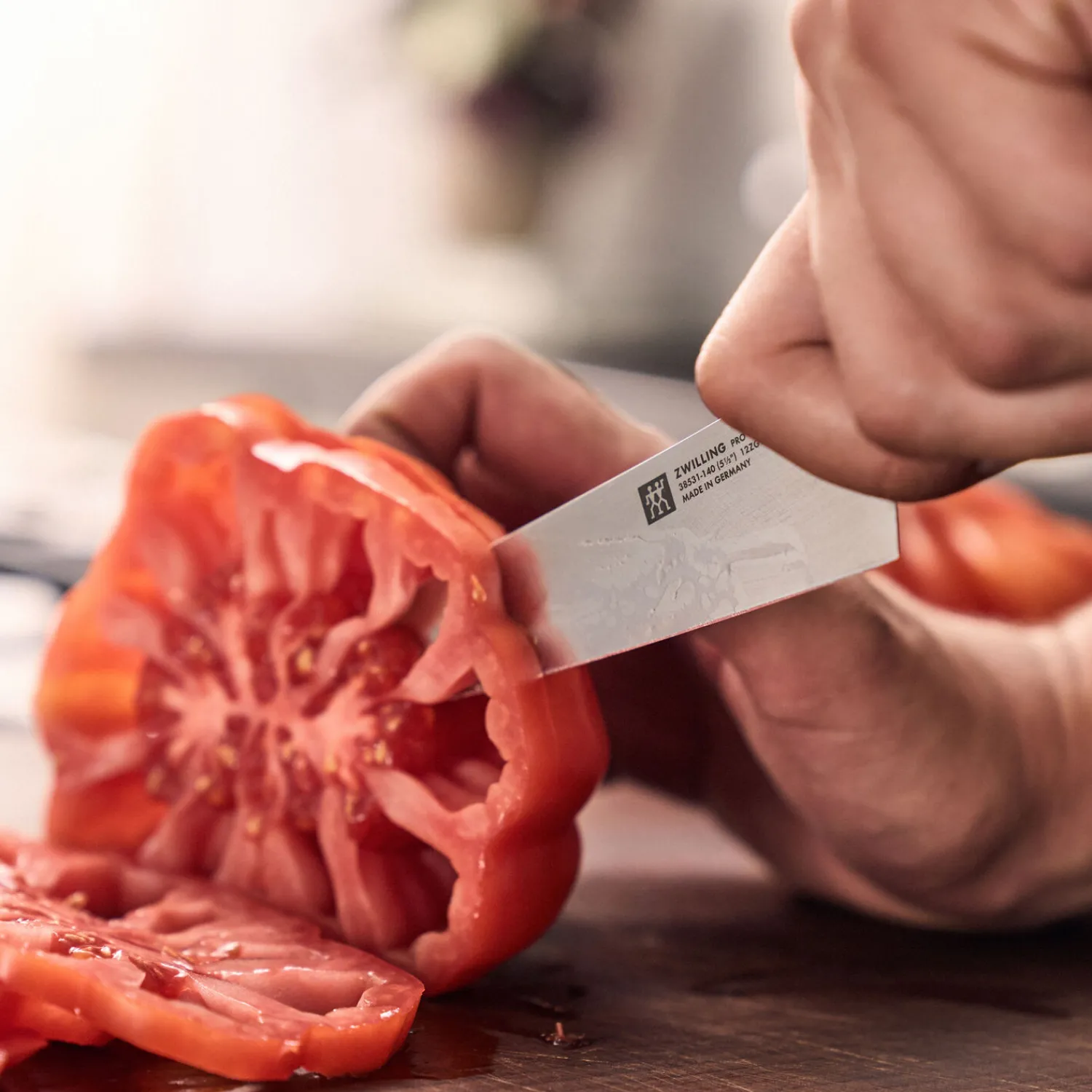 ZWILLING Couteau de chef compact 14 cm, Blanc Discount