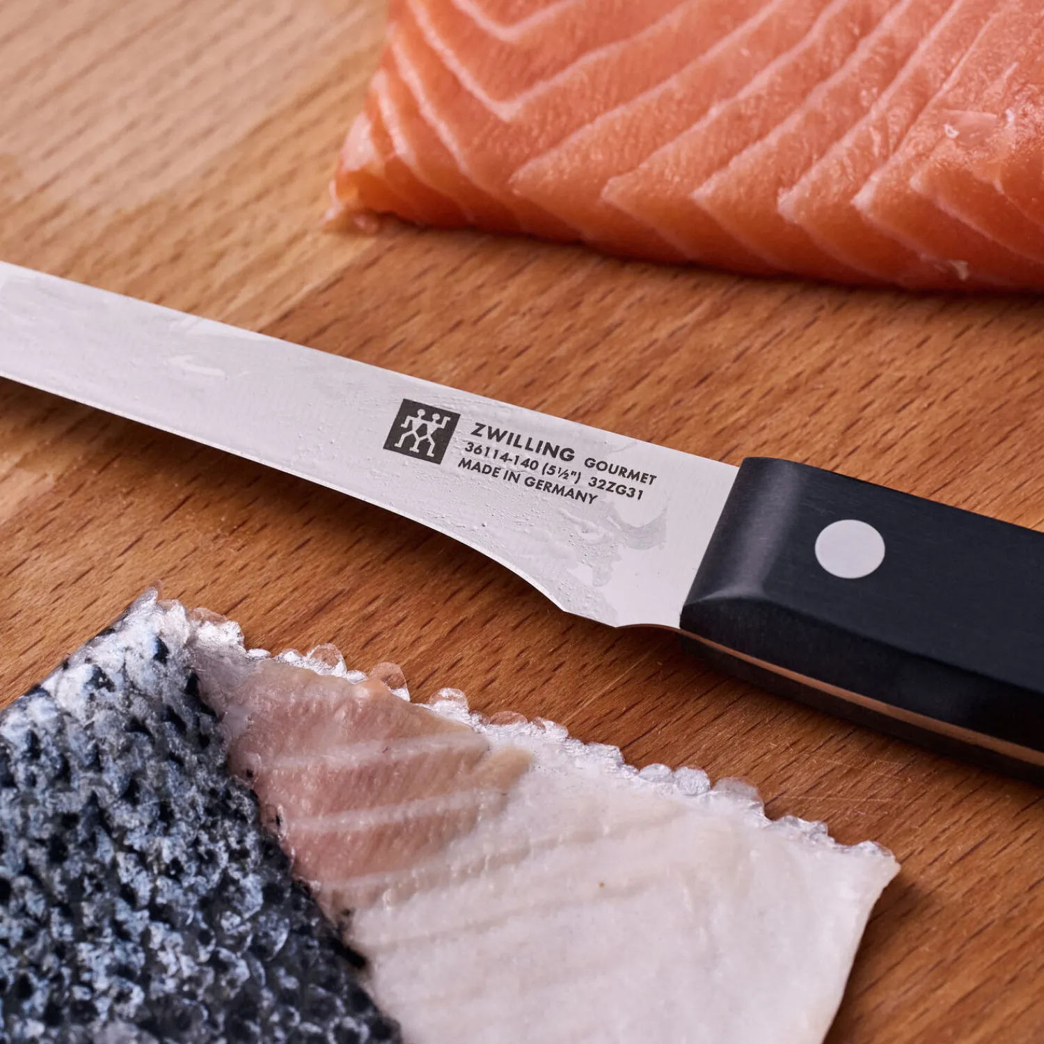 ZWILLING Couteau à désosser 14 cm Hot