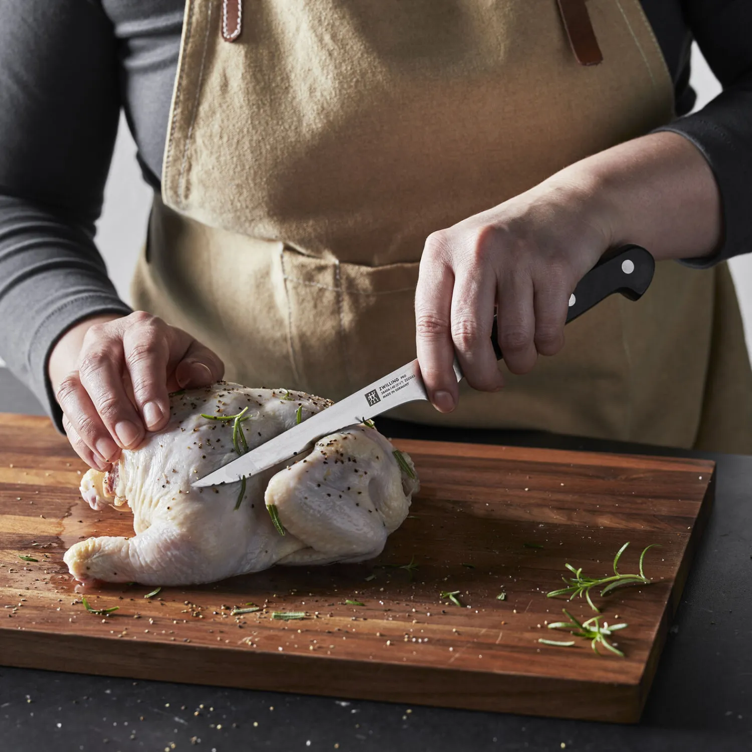 ZWILLING Couteau à désosser 14 cm Clearance