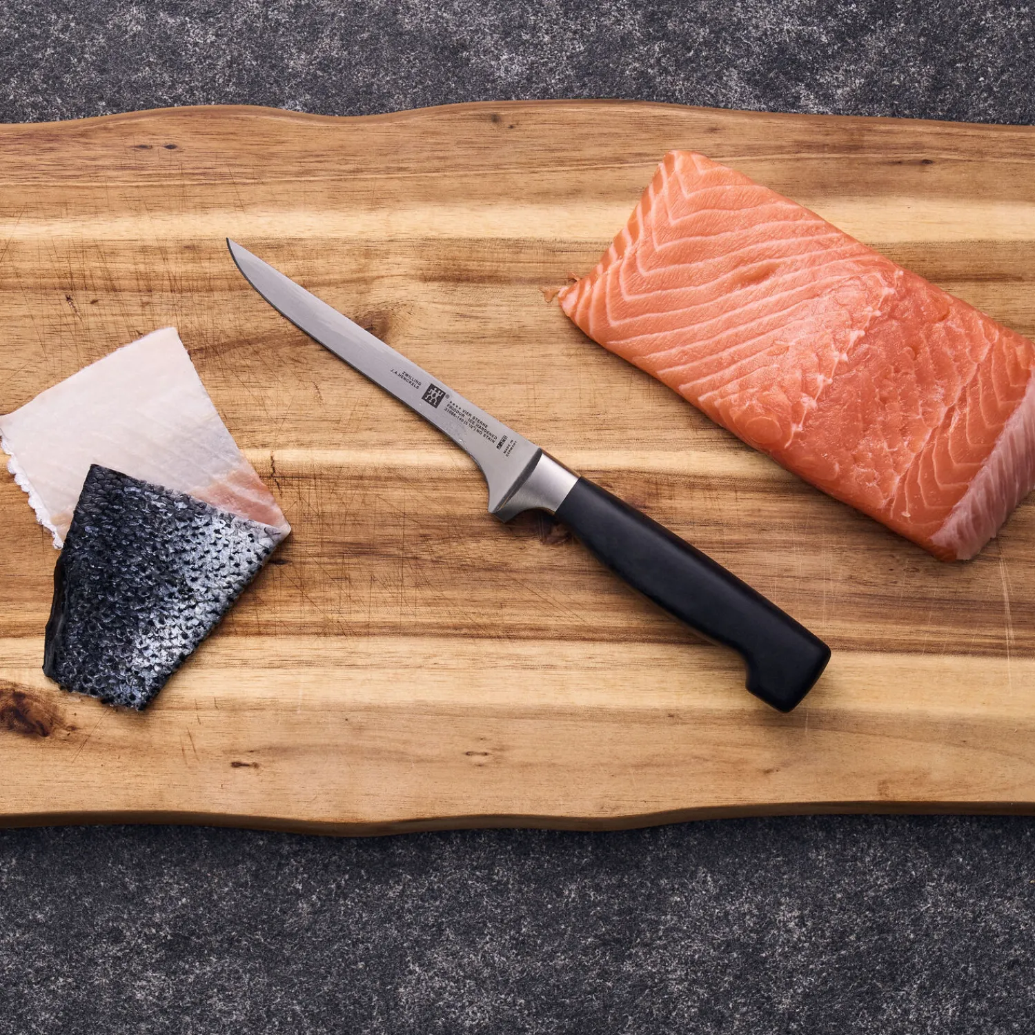 ZWILLING Couteau à désosser 14 cm