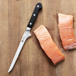 ZWILLING Couteau à filet 18 cm Hot