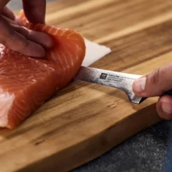 ZWILLING Couteau à filet 18 cm Hot
