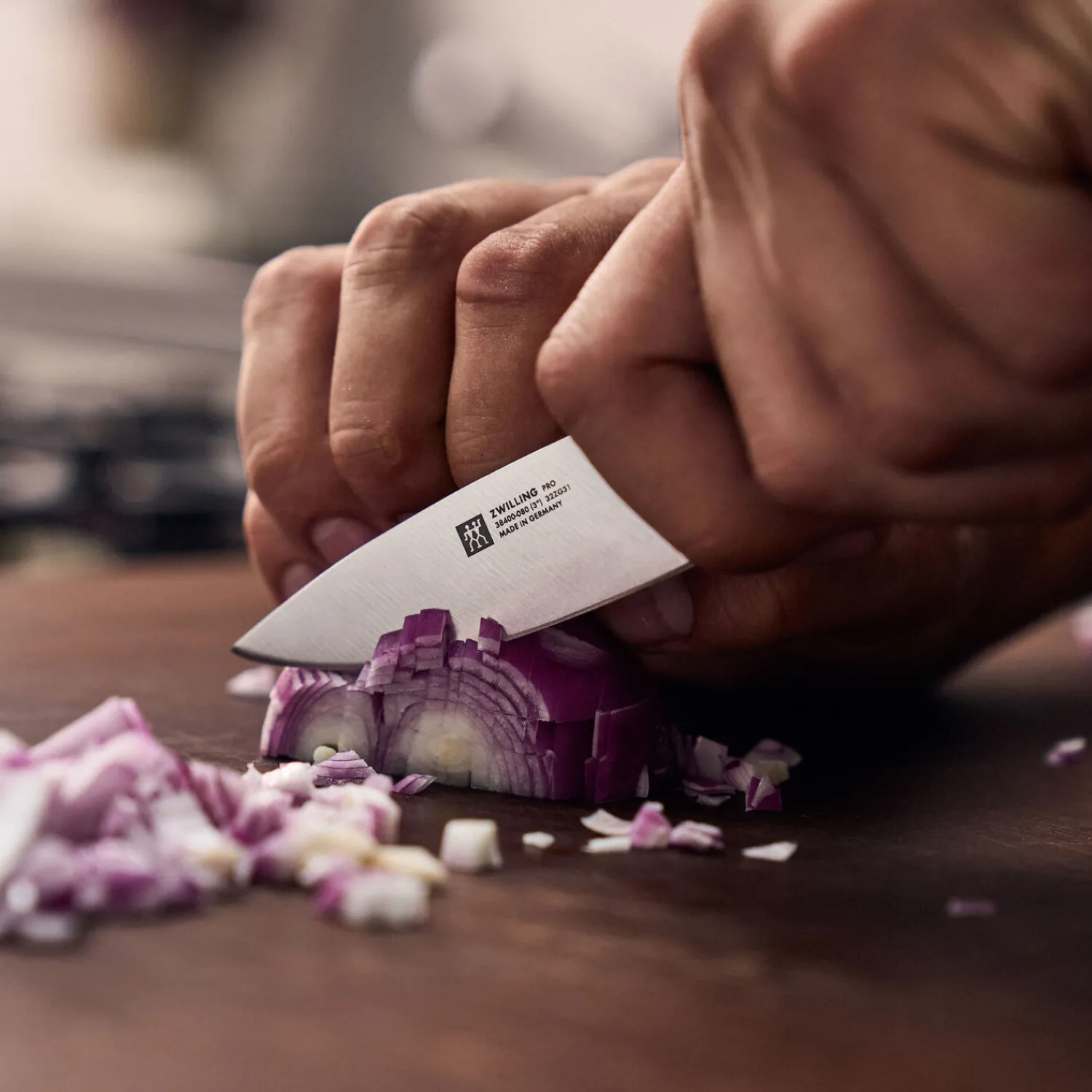 ZWILLING Couteau à larder et garnir 8 cm Hot