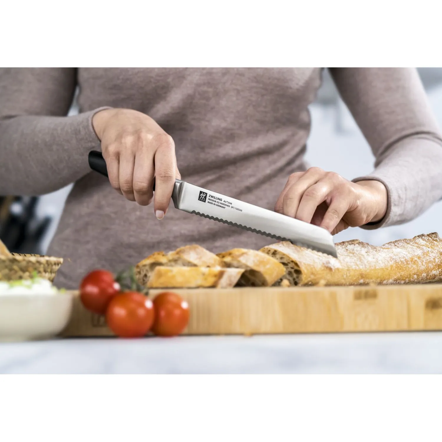 ZWILLING Couteau à pain 20 cm, Argent Clearance