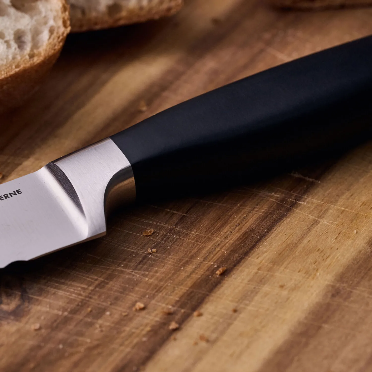 ZWILLING Couteau à pain 20 cm, tranchant dentelé Clearance
