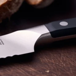 ZWILLING Couteau à pain 20 cm, tranchant dentelé Online