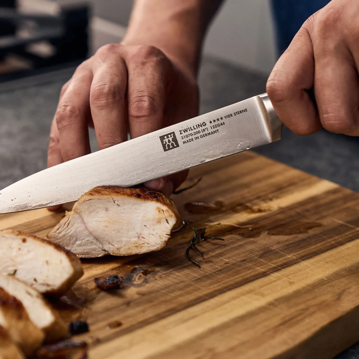 ZWILLING Couteau à trancher 20 cm, Tranchant lisse Best