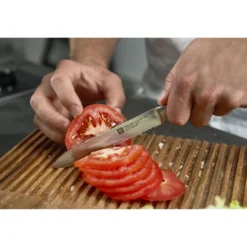 ZWILLING Couteau universel 13 cm, tranchant dentelé Best