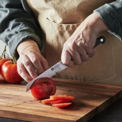 ZWILLING Couteau universel 13 cm, tranchant dentelé Best
