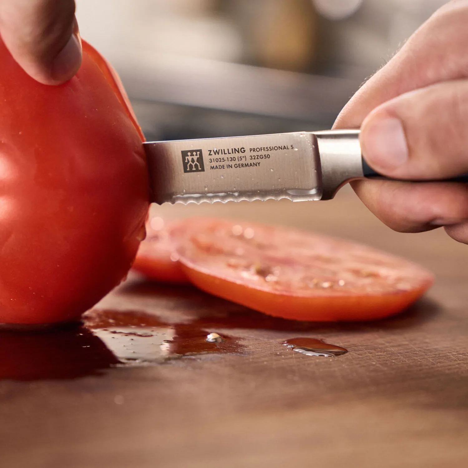 ZWILLING Couteau universel 13 cm, tranchant dentelé Sale