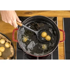 Staub écumoire, 31 cm, Silicone New