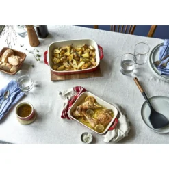 Staub Ensemble de plats à four avecgants de cuisine, 5-pcs. /S/M/L, cerise, Céramique / Coton Best