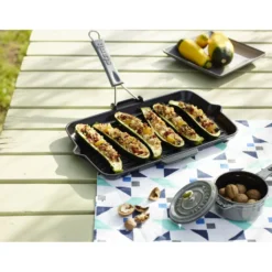 Staub Gril avec bec verseur 34 cm, Fonte, Noir mat Online