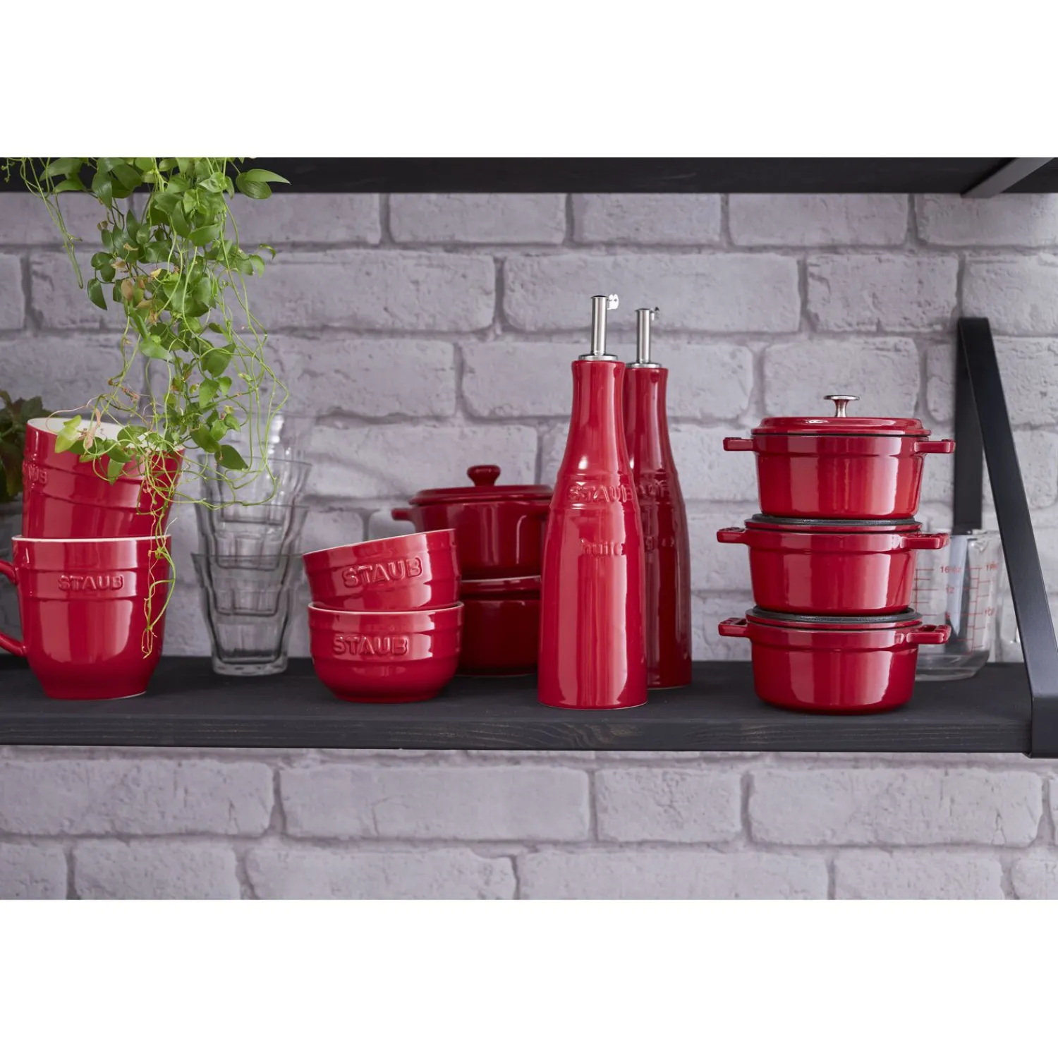 Staub Huilier et vinaigrier 20 cm, Céramique, Cerise Online