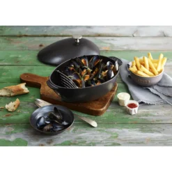 Staub Moulière 25 cm, Fonte, Noir mat Clearance
