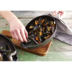Staub Moulière 25 cm, Fonte, Noir mat Clearance