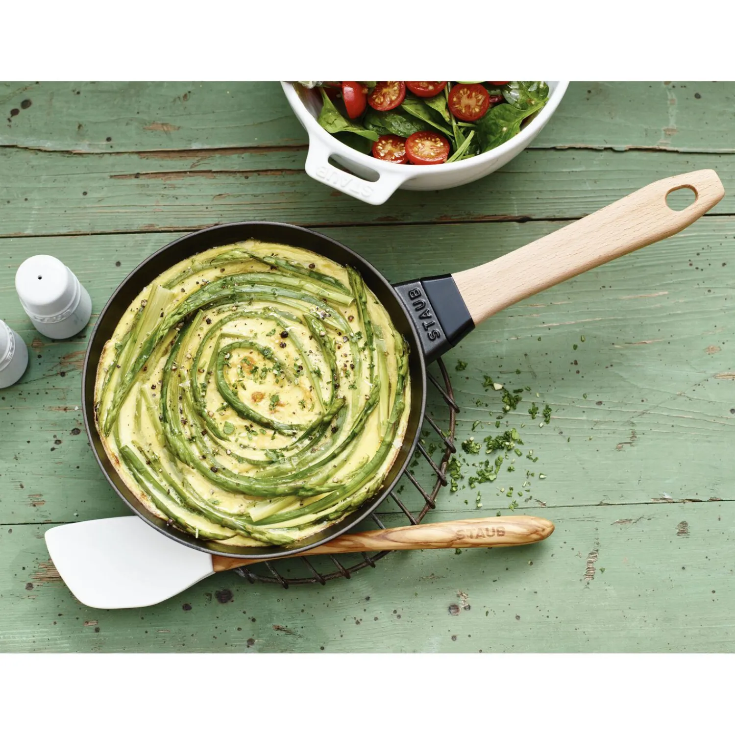 Staub Poêle avec poignée en bois 20 cm, Fonte, Noir mat Hot