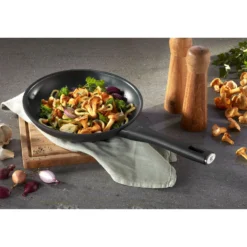 ZWILLING Poêle 28 cm, Aluminium, Noir mat Outlet