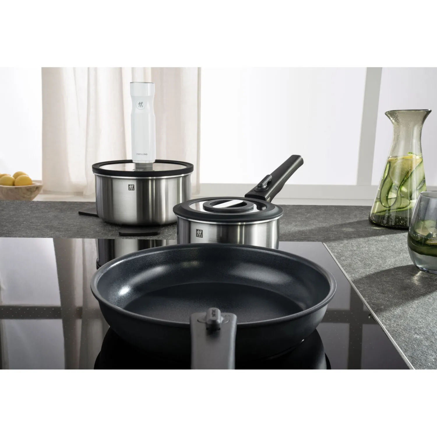 ZWILLING Poêle 24 cm, Aluminium, Noir mat New