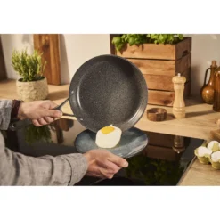 BALLARINI Poêle, 32 cm, Aluminium, Revêtement antiadhésif en céramique renforcée en titane